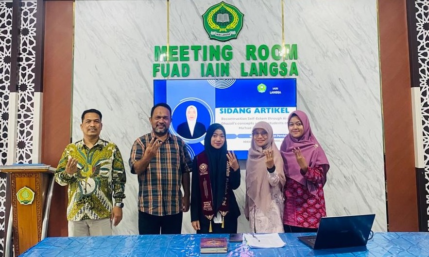 Kaji Self-Esteem Lewat Konsep Al-Ghazali, Zahratun Khairiyah Lulus S.Psi Jalur Publikasi Ilmiah