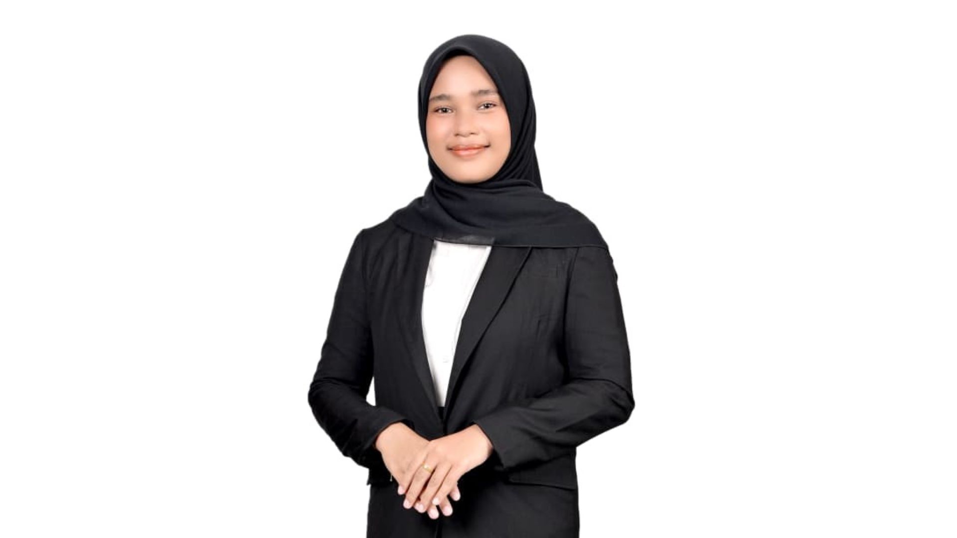 Banggakan Almamater, Alumni Pertama Psikologi Islam Azkia Maulida Lolos Program Magang Hub