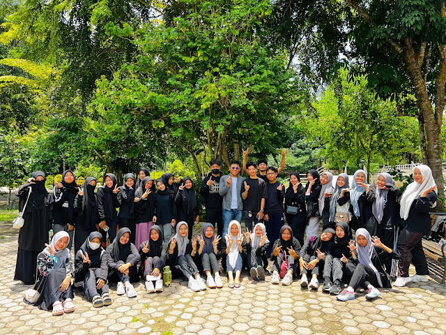 Bangun Kekeluargaan dan Keakraban, Himpunan Mahasiswa Psikologi Islam Gelar Outbound di Hutan Kota Langsa
