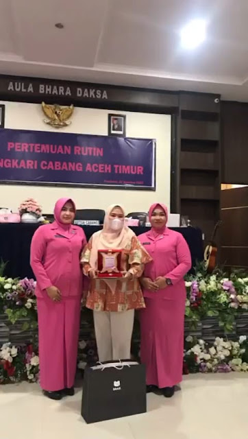 Dosen Psikologi Islam Berikan Wawasan Mendalam di Pertemuan Rutin Bhayangkari Aceh Timur