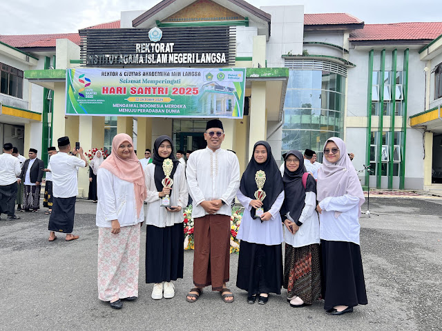Dua Mahasiswi Psikologi Islam Juarai Pekan Kreativitas Mahasantri 2025