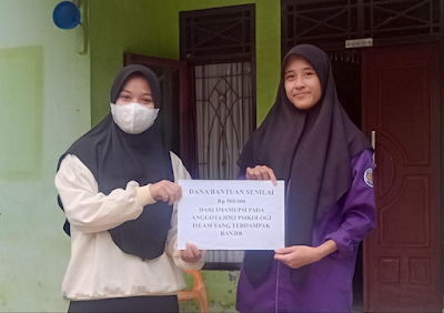 IMAMUPSI Salurkan Bantuan Dana kepada Anggota HMJ Psikologi Islam Terdampak Banjir