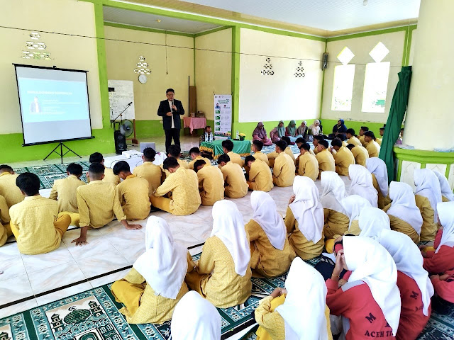 Kaprodi Psikologi Islam Ajak Siswa MAN 1 Aceh Timur Rancang Perencanaan Akademik dan Karier