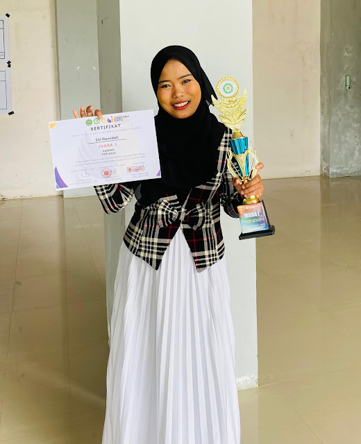 Kembali, Siti Hamidah Juara 1 Lomba Pop Solo