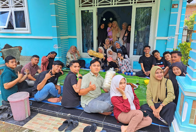 Menjaga Tradisi Lokal, Himpunan Mahasiswa Prodi Psikologi Islam Peringati Maulid Nabi dengan Kegiatan Meuramien