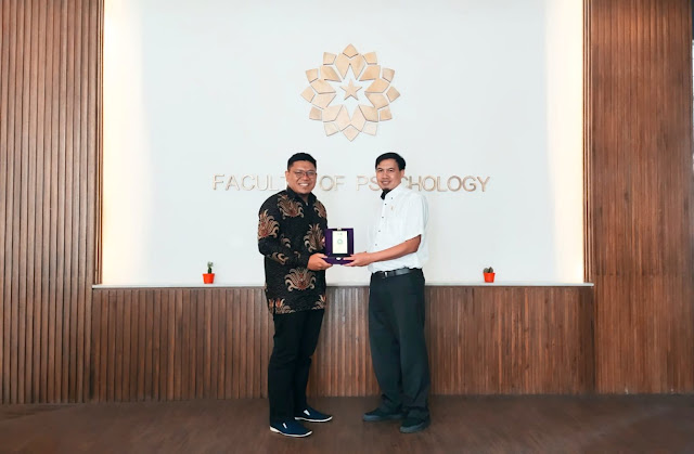 Prodi Psikologi Islam Benchmarking dengan Prodi Psikologi UIN Sunan Gunung Djati Bandung
