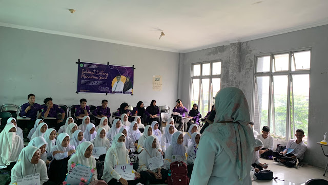 Sekretaris Prodi Perkenalkan Budaya Akademik Prodi Psikologi Islam